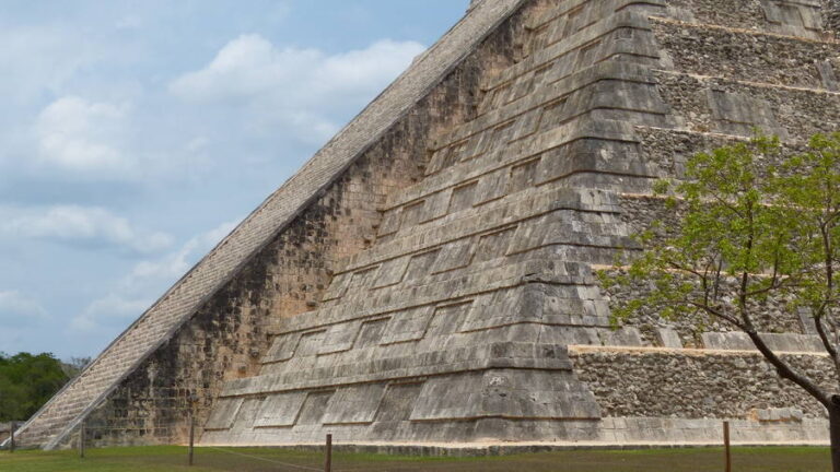 chichenitza423